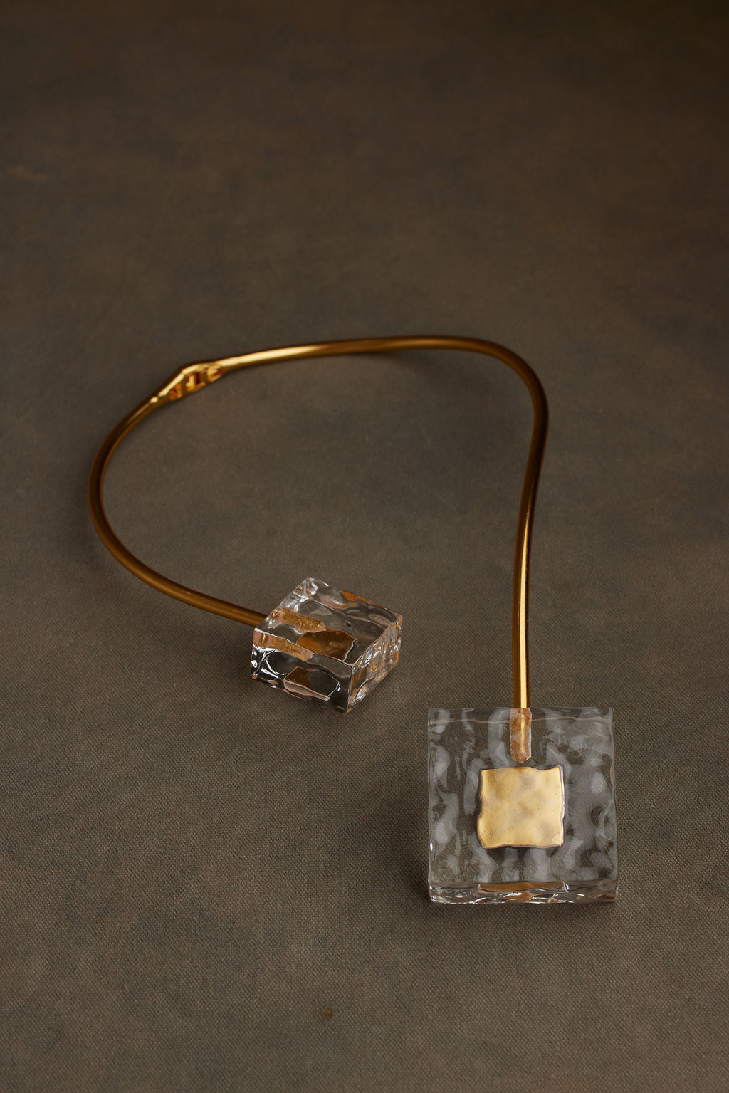 TESS NECKLACE