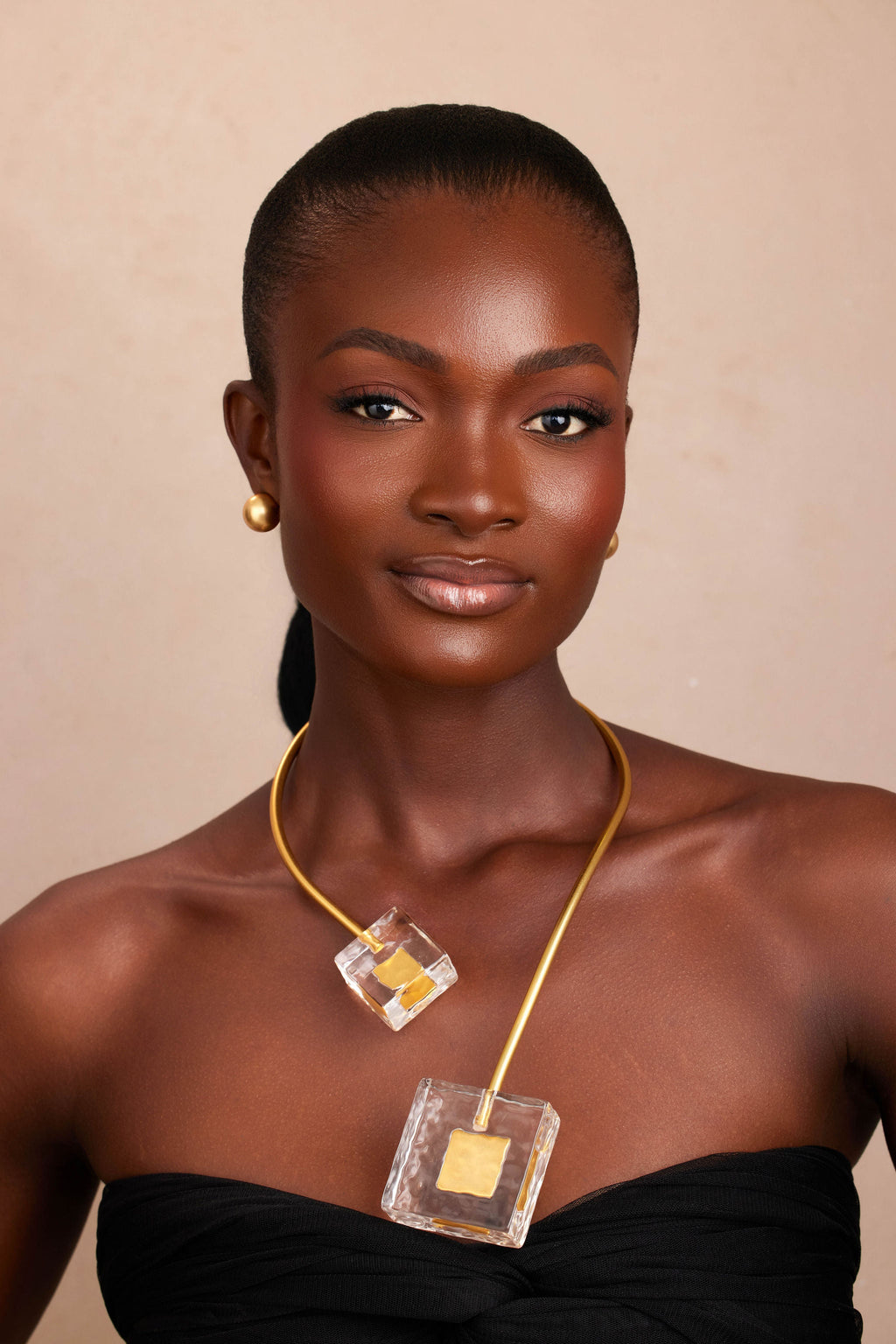 TESS NECKLACE