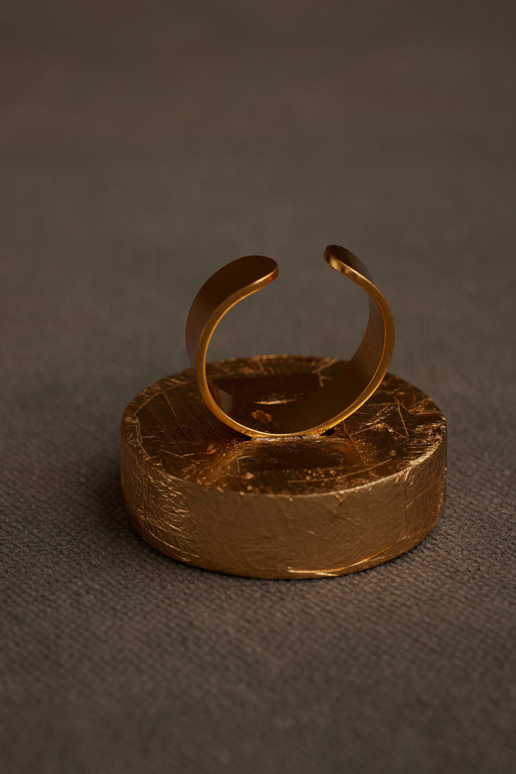 VAYE RING