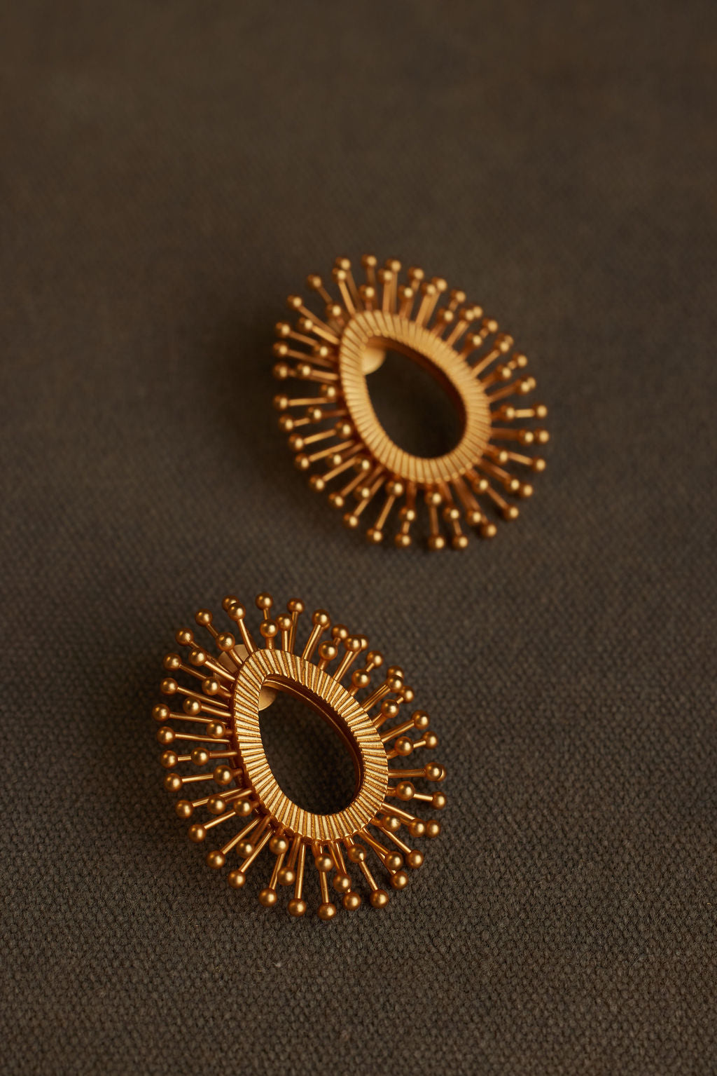VELV EARRING