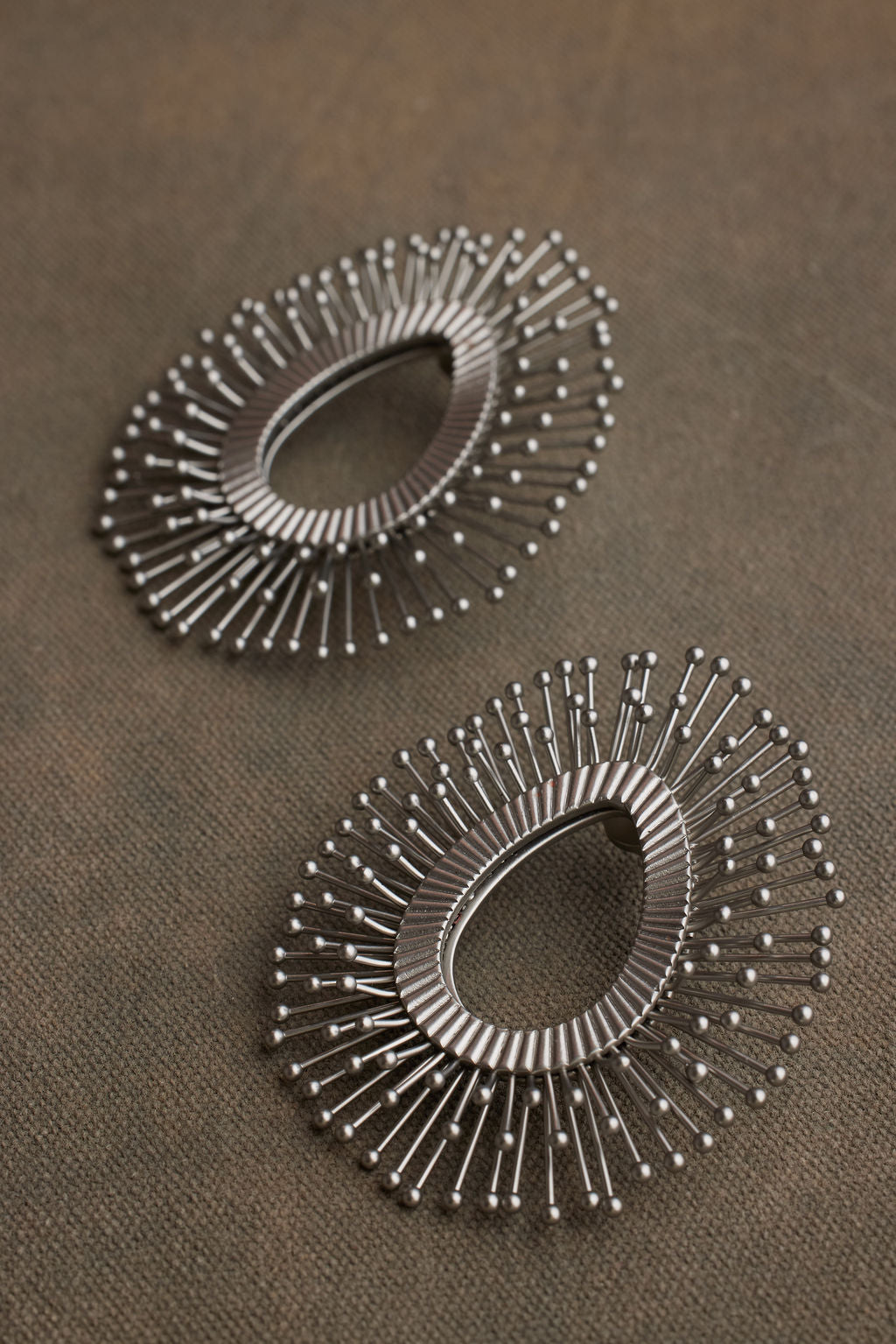 VELV EARRING