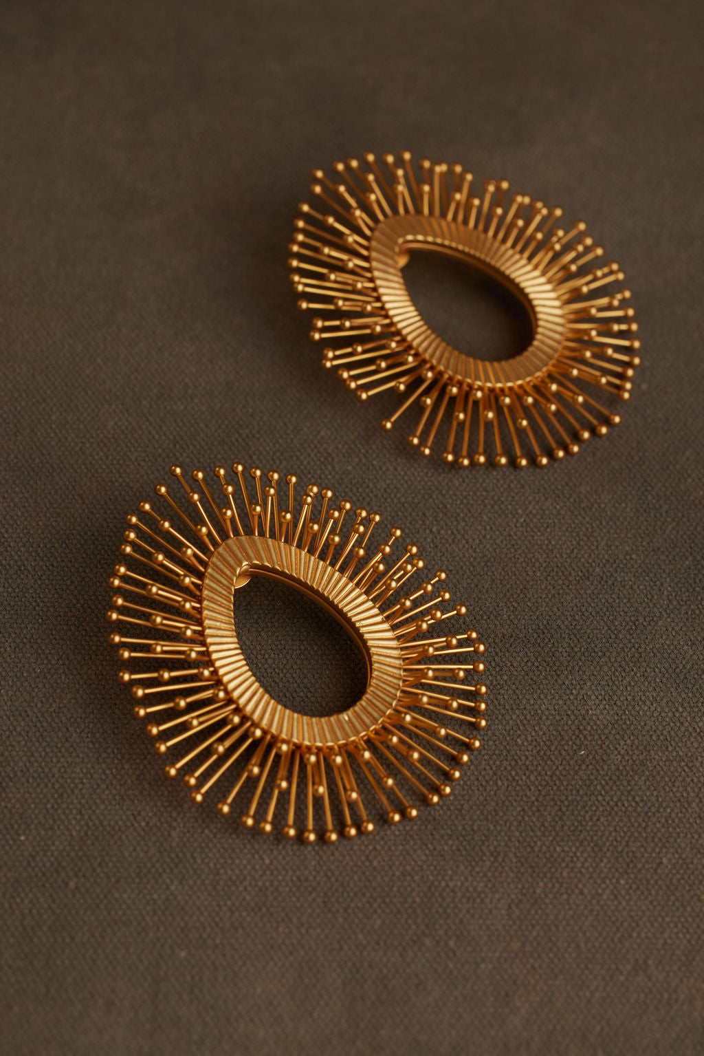 VELV EARRING