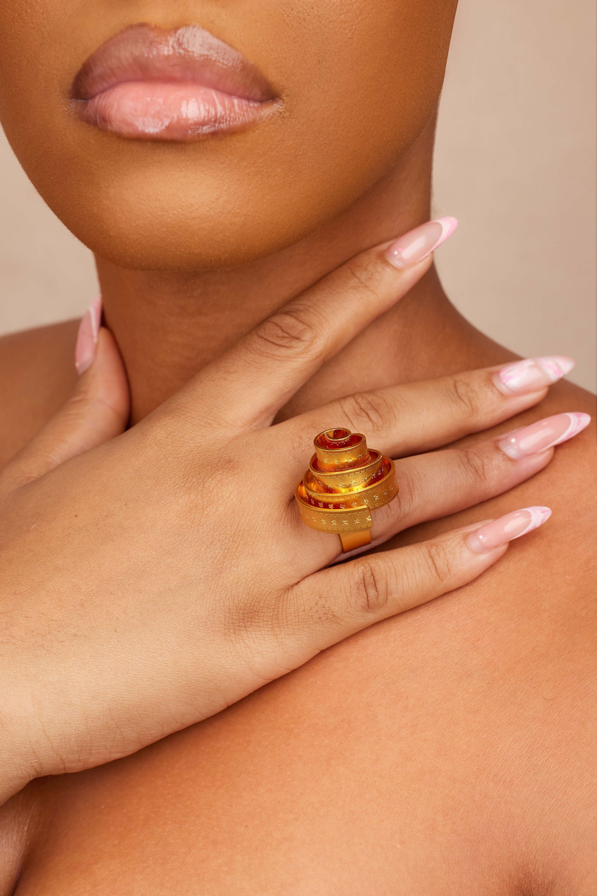 VENA RING