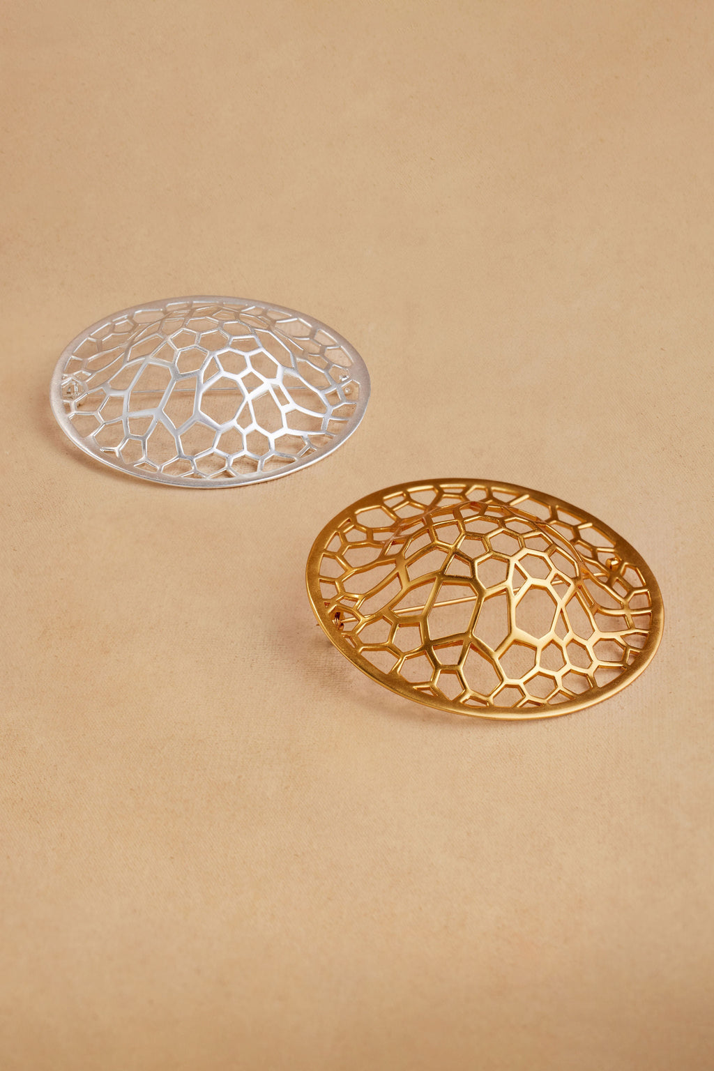 VENI BROOCH