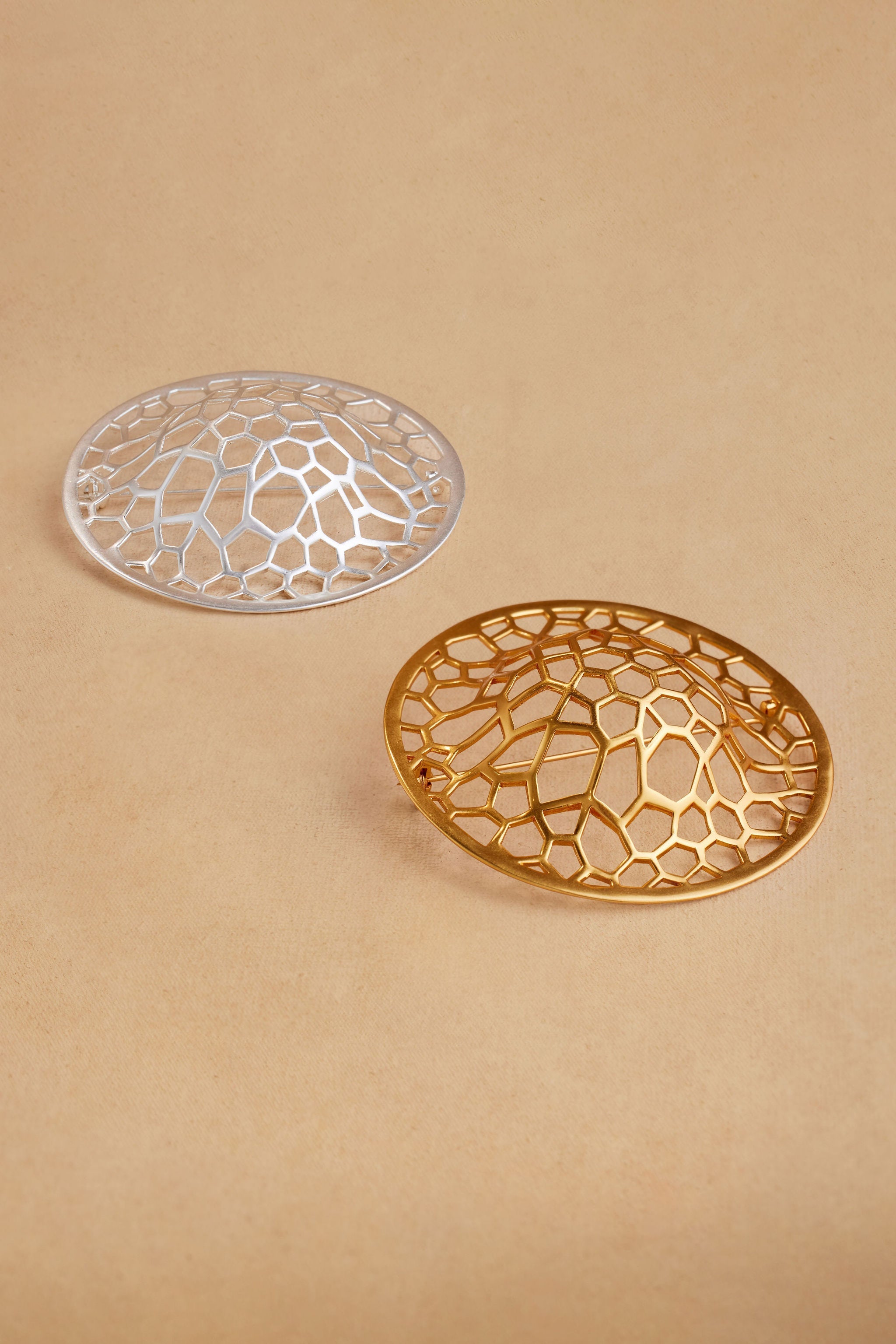 VENI BROOCH