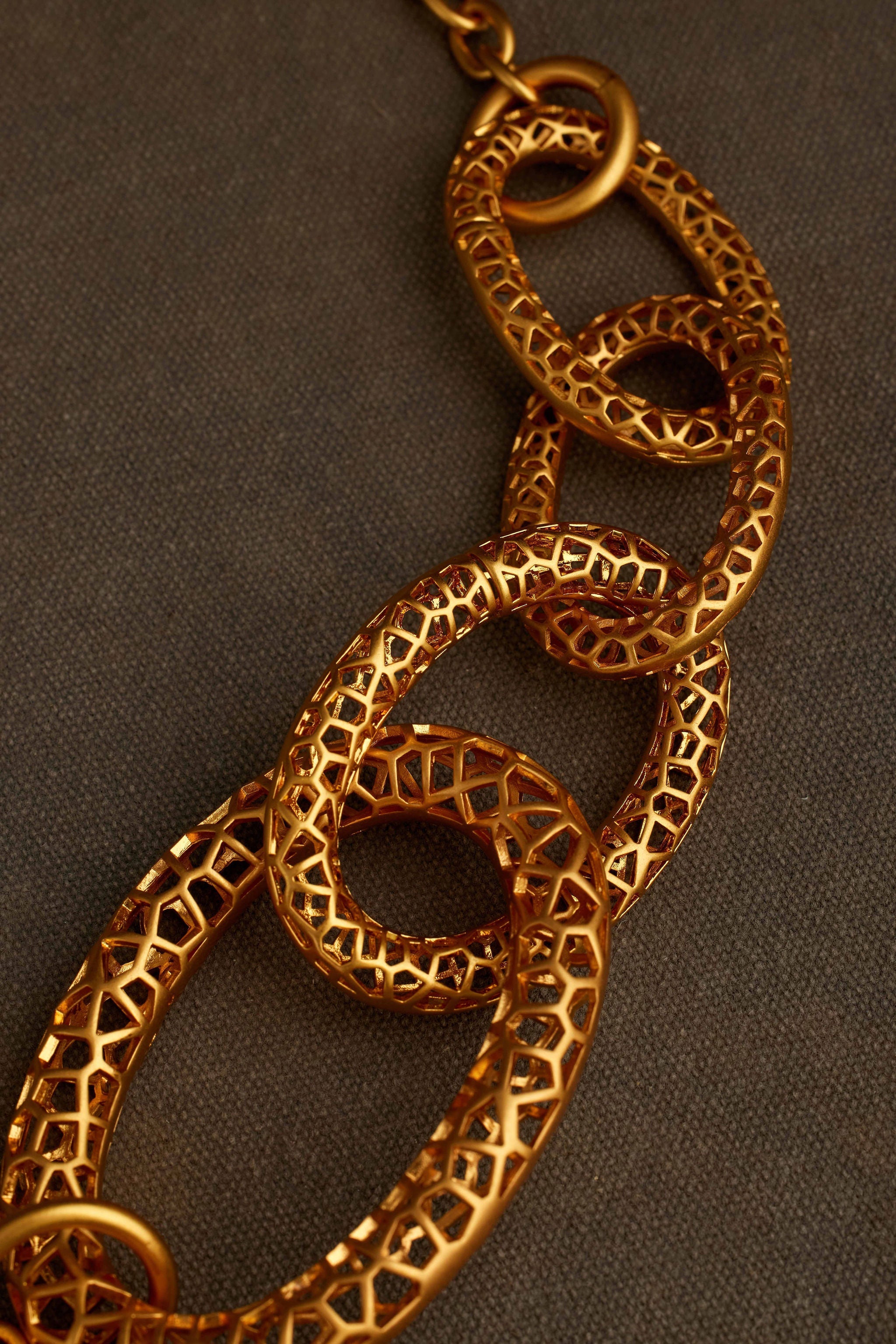 WAXE NECKLACE