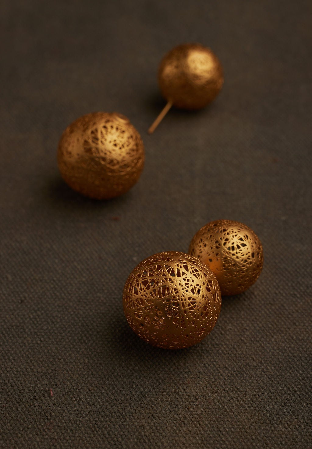 YUKA EARRING