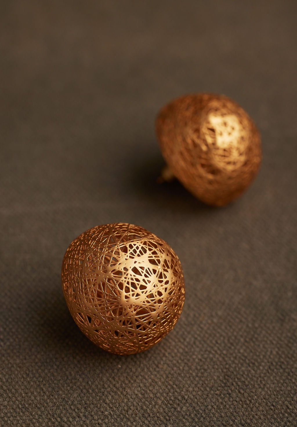 ZEBU EARRING