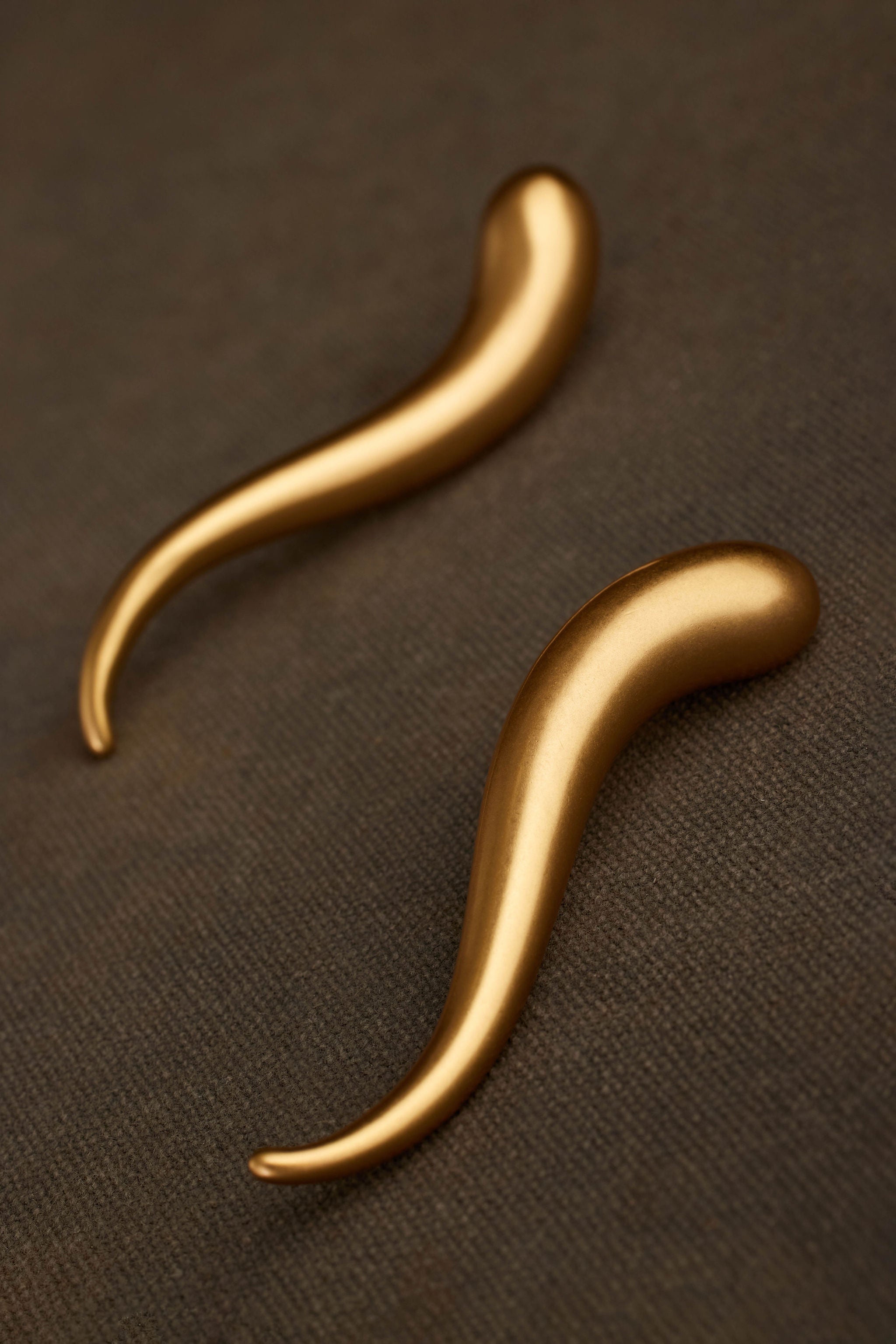 ZIMA EARRING