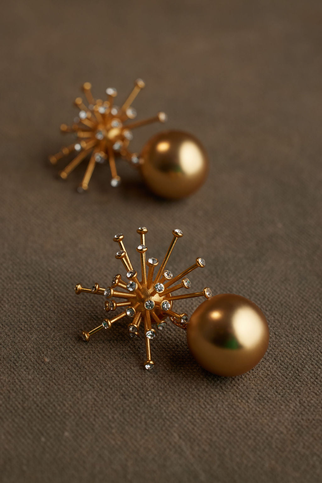 ZIVA EARRING