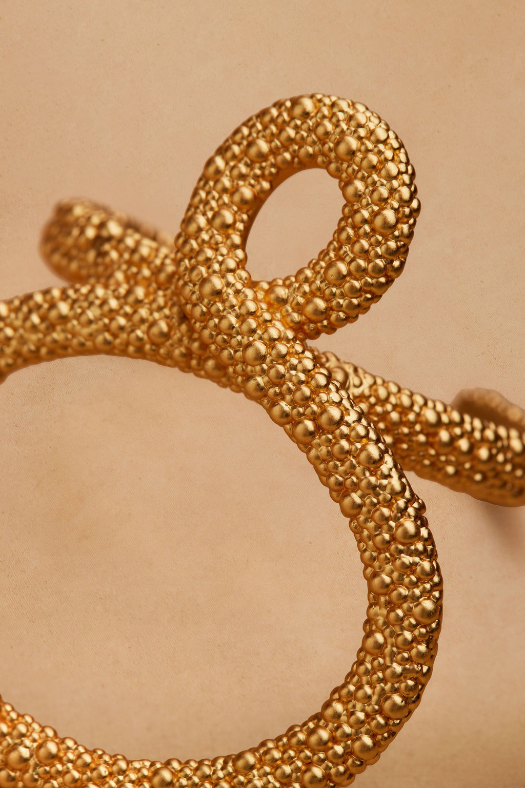 LADÉ BANGLE