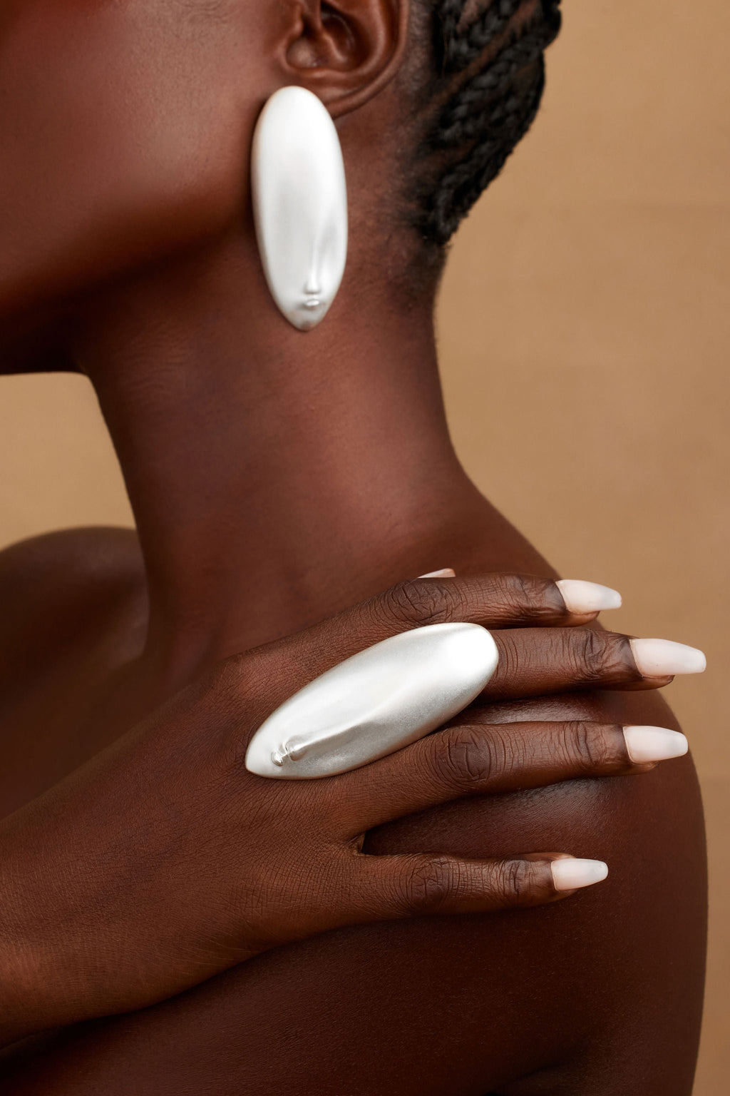 MOMA RING