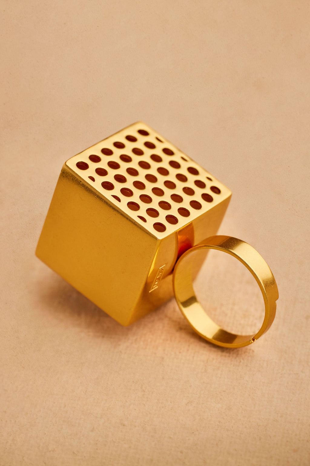 SOIA RING